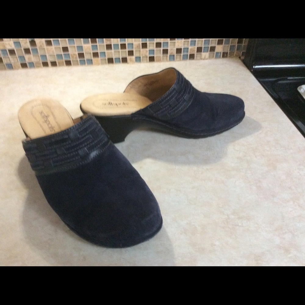 Blue soft spots size 10 WW